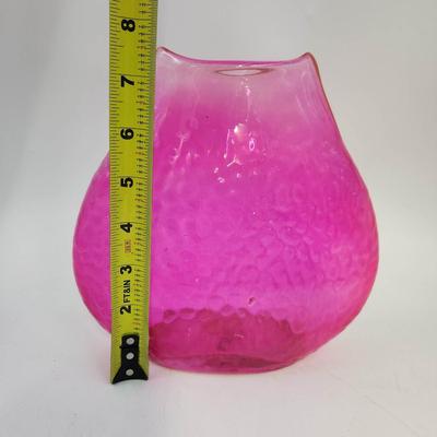 STUNNING BUMPY PINK GLASS VASE