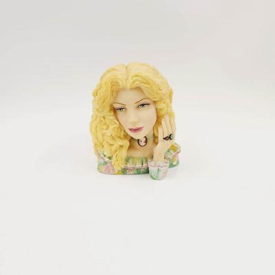 CAMEO GIRLS HEAD VASE 1973 ANGELINE