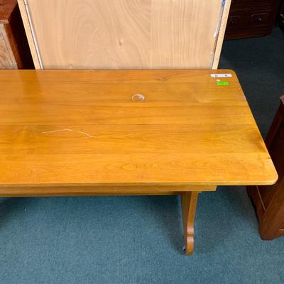 Lot 136 | Pine Table