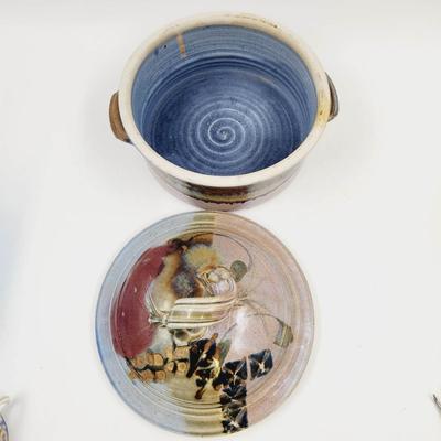 ABSOLUTELY STUNNING VINTAGE POTTERY BOWL WITH LID