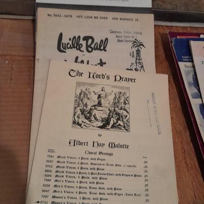 Sheet Music Frosty the Snowmanâ›„, Merry Widow Waltz, West side story and so many others!