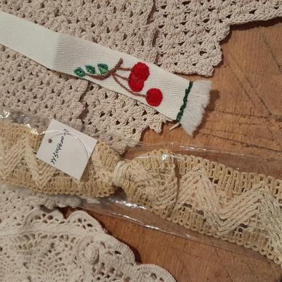 Vintage Hand Knitted collars