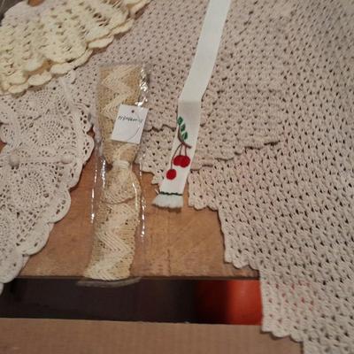 Vintage Hand Knitted collars