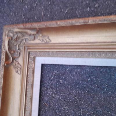 Beautiful Gold toned 12 x 16" vintage picture frame with carved design