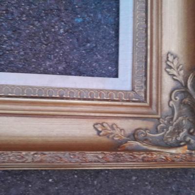 Beautiful Gold toned 12 x 16" vintage picture frame with carved design