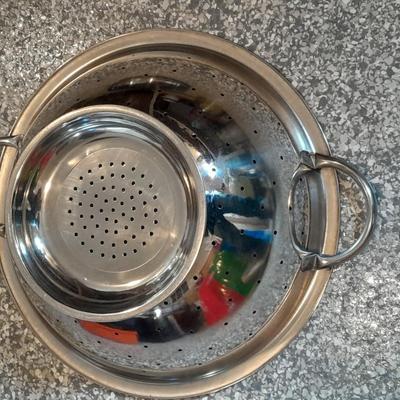 Professional Tramontina 22 Quart 20.8 Litre Stainless Steel Stock pot with 2 lids and stainless strainer