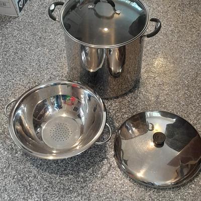 Professional Tramontina 22 Quart 20.8 Litre Stainless Steel Stock pot with 2 lids and stainless strainer
