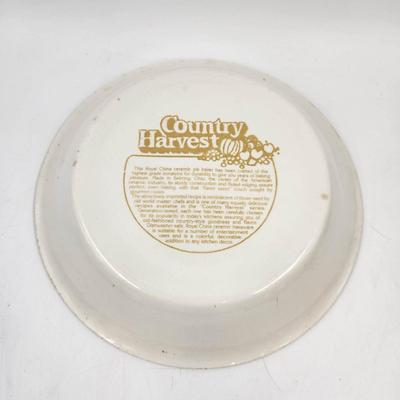 ROYAL CHINA CO STRAWBERRY PIE DISH