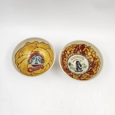 VINTAGE CHEINO METAL TIN CHIPS N NUTS BOWLS 6"