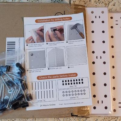 Lot : 4Pcs Pegboard Wall Organizer Panels, Luxvoko Wall Control PegBoard Combination Kit 10''x10''ABS Drillable Peg Boards for Wall...