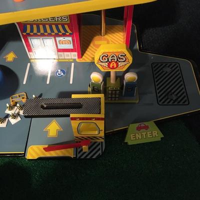 Multi story play garage