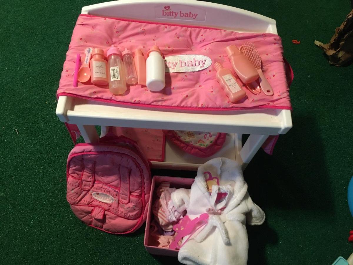 American Girl Bitty Baby changing table and bath
