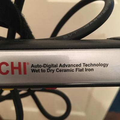 CHI digital hair straightener