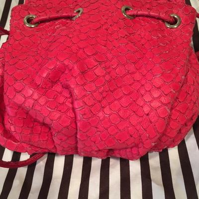 Vintage Henri Bendel small crossbody bag