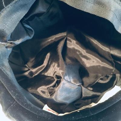 Bermona Boutique velvet hat