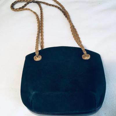 Vintage Rosenfeld shoulder bag with gold color chain strap.