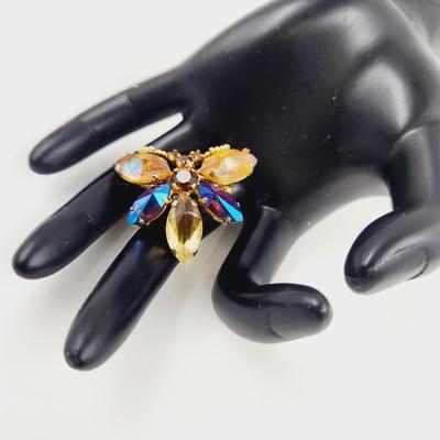 ABSOLUTELY STUNNING CRYSTAL INSECT VINTAGE PIN