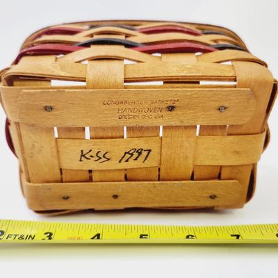 1997 LONGABERGER LITTLE MARKET BASKET