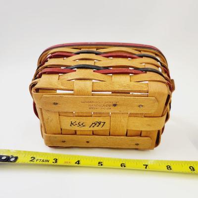 1997 LONGABERGER LITTLE MARKET BASKET