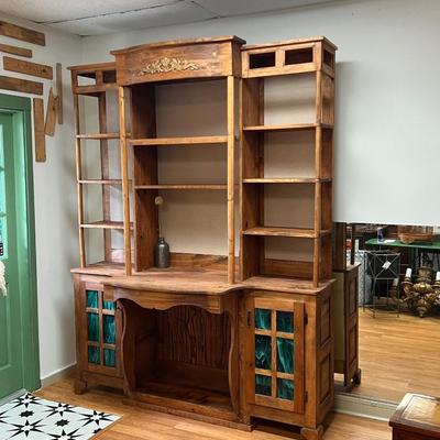 Solid Wood Hutch ~ *Read Details