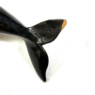 1384 Vintage Carved Bowhead Whale by IRVING BRIGGS (1925-2014) Cape cod, MA.