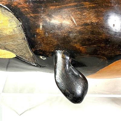 1384 Vintage Carved Bowhead Whale by IRVING BRIGGS (1925-2014) Cape cod, MA.