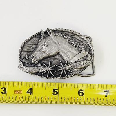 SISKIYOU 1983 HORSE COWBOY PEWTER BELT BUCKLE