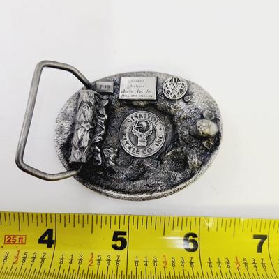 SISKIYOU 1983 PEWTER BEAR EATING BELT BUCKLE