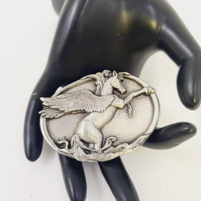 1983 SISKIYOU PEWTER PEGASUS HORSE BELT BUCKLE