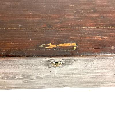 1394 Vintage Wooden Trunk Blanket Chest