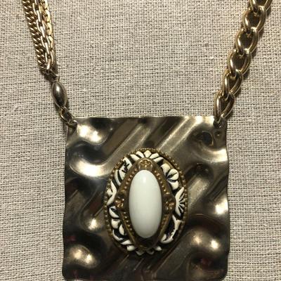 Vintage Retro Necklace