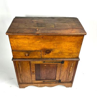 1395 Antique Flip Top Pine Wood Washstand Commode