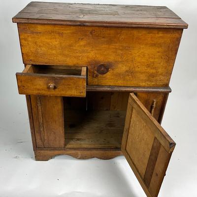 1395 Antique Flip Top Pine Wood Washstand Commode