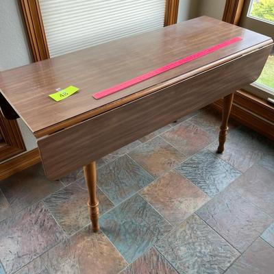 Retro Farm Table