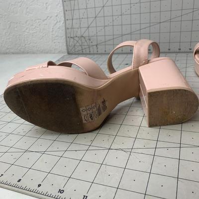 #83 H&M Size 40 Pink Heels