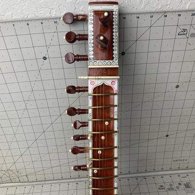 #87 Floral Sitar