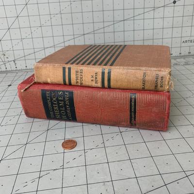 #142 White Wolves and The Complete Sherlock Holmes