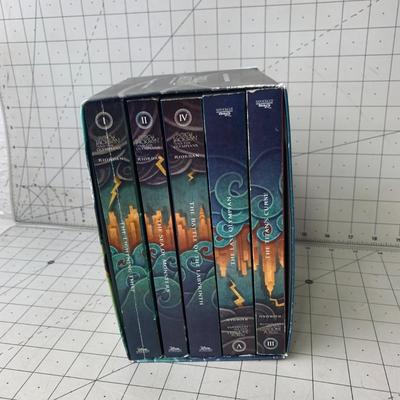 #163 Percy Jackson and The Olympians Box Set