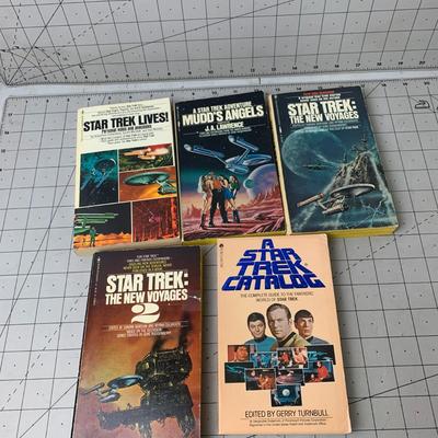 #170 Star Trek and Mudd's Angels Paperback Books