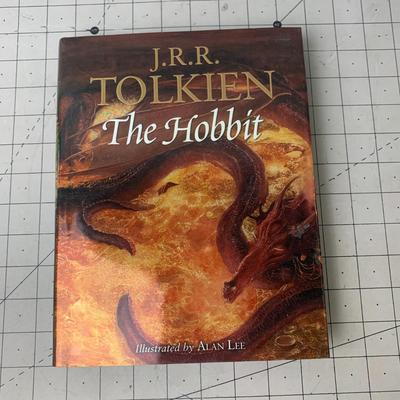 #196 J.R.R. Tolkien The Hobbit Illustrate Edition