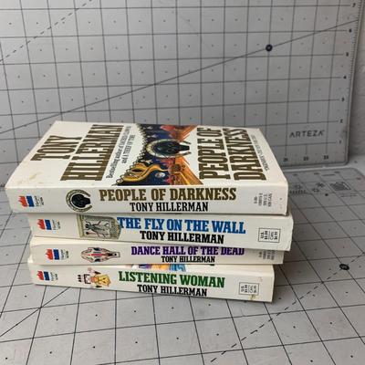#202 Tony Hillerman Paperback Novel