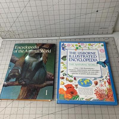 #223 Encyclopedia of The Animal World and The Usborne Illustrated Encyclopedia