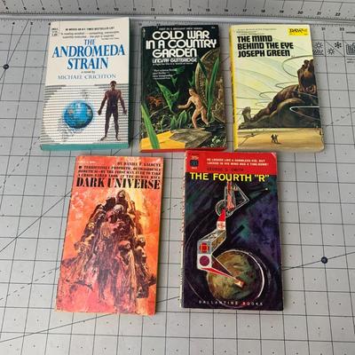 #310 Sci-Fi Paperback Books