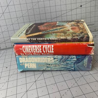 #346 The Dragonriders of Pern, In The Earths Core and The Cineverse Cycle