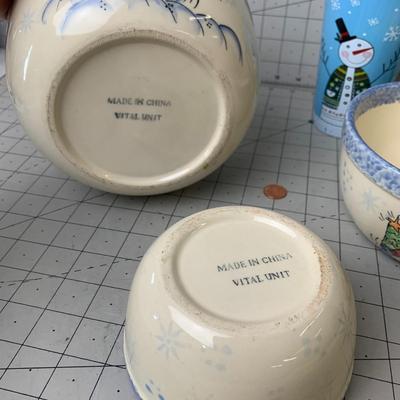 #353 Snowmen Bowls and Coffee Mug