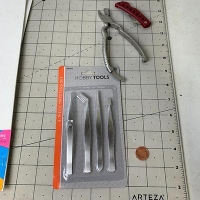 #361 Tweezers, Foam Sheets and Tools