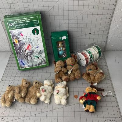 #371 Christmas Lights, Ribbon and Bears