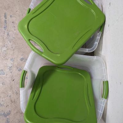 #378 Three Sterilite Bins With Two Lids