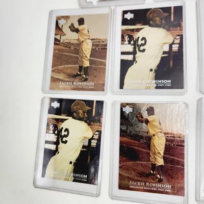 JACKIE ROBINSON BASEBALL BUNDLE OF CARDS (PROTECTIVE SLEEVES)