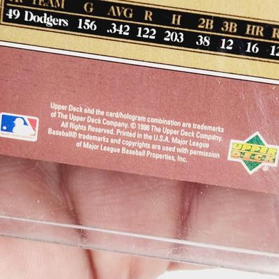 JACKIE ROBINSON BASEBALL BUNDLE OF CARDS (PROTECTIVE SLEEVES)
